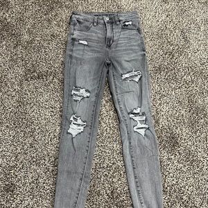 American eagle ripped skinny jeans